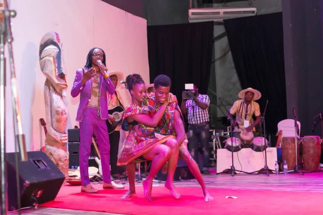 Charl'Ozzo en performance